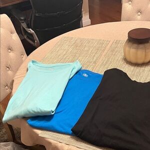 3 men’s short sleeve t shirts